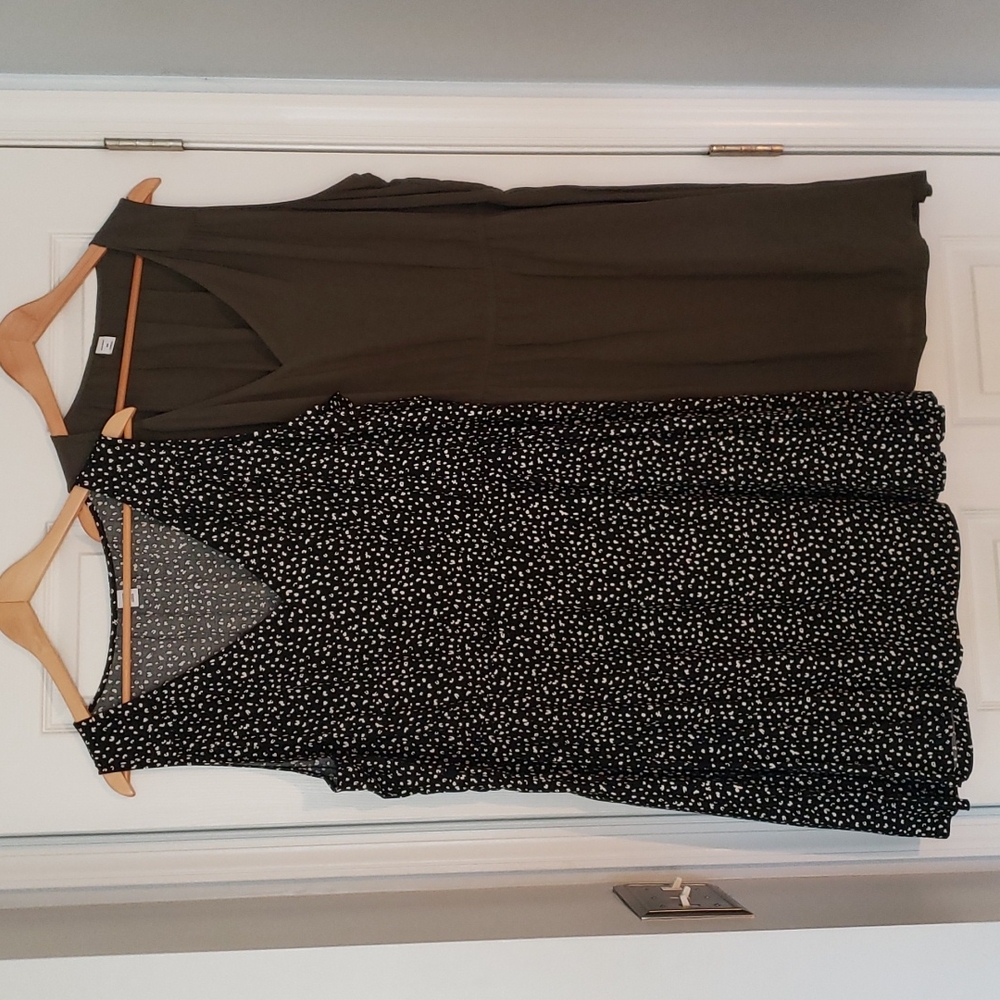 B&W Old Navy Sleeveless Dress